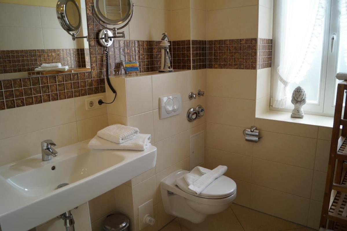 Villa Strandkuss Kuehlungsborn Ngoại thất bức ảnh